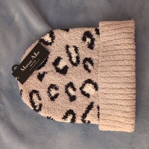 NWT Marcus Adler winter hat